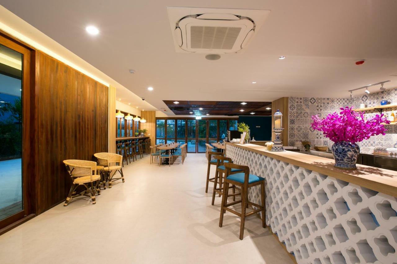 Deeprom Pattaya Hotel Экстерьер фото